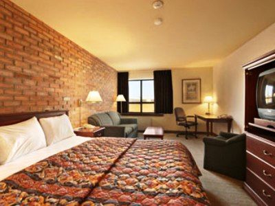 Super 8 By Wyndham On Sudbury